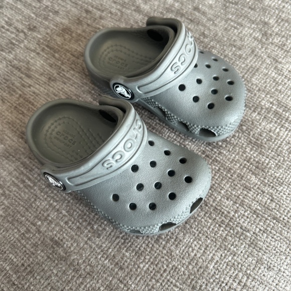 Toddler Crocs - Picture 2 of 3